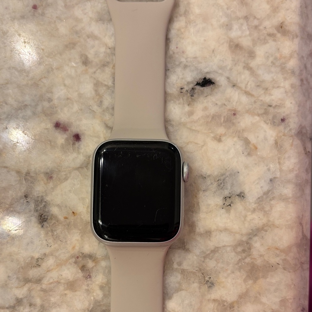 Apple Watch Series 5 40 mm